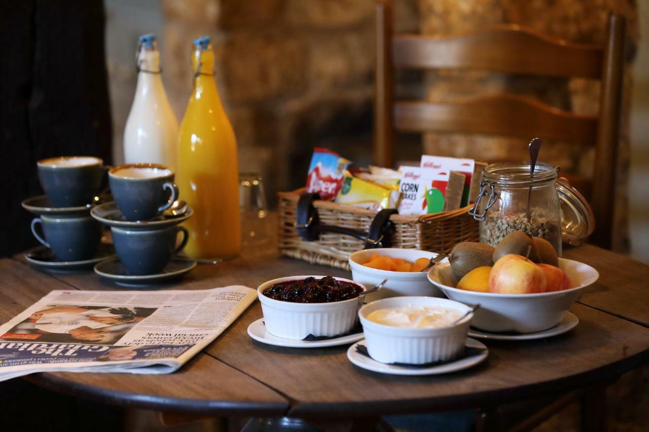 Horse And Groom Moreton-in-Marsh Ngoại thất bức ảnh
